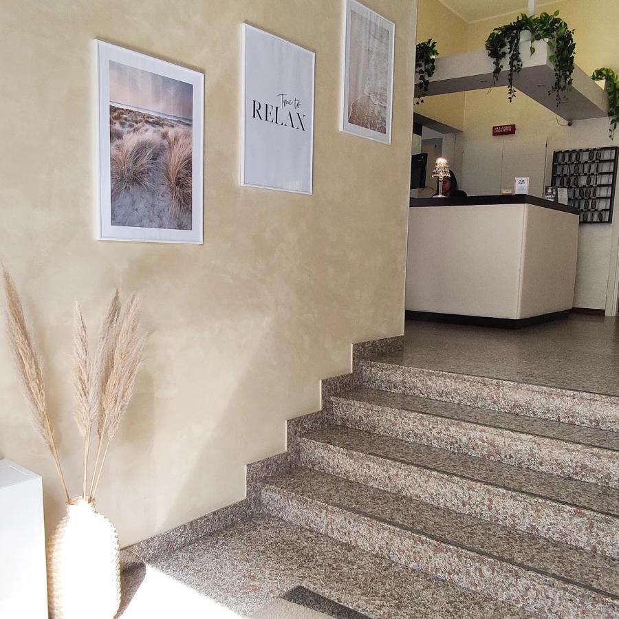 Hotel Galassia Rimini Exterior photo